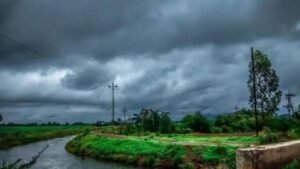 અમદાવાદમાં કડાકા-ભડાકા સાથે વરસાદ | આસોમાં વરસાદી આફત યથાવત, ખેડૂતોની મહેનત પર પાણી ફરી વળ્યાં